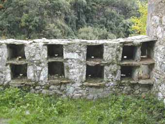 Old_stone_hives.JPG